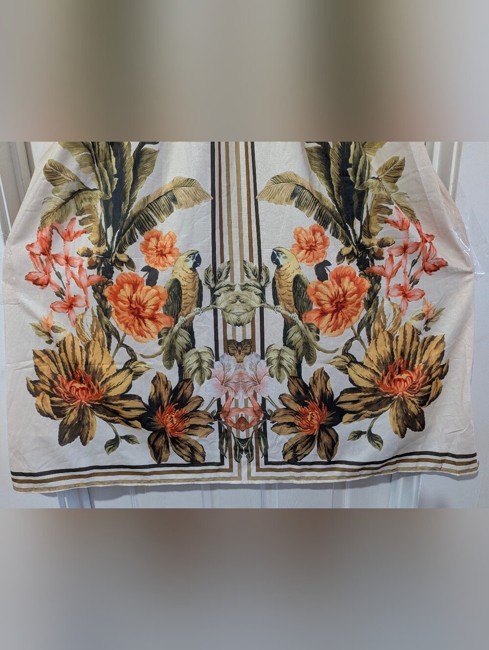Commense Tropical Floral Print Deep V-Neck Maxi Dress - Picture 10 of 16